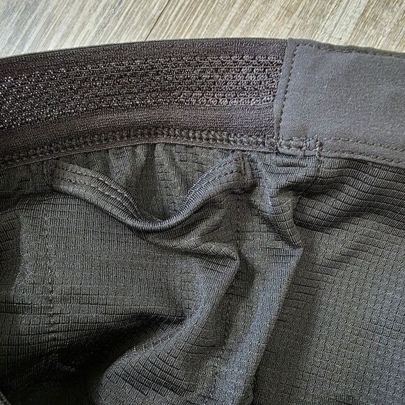 Nike Aeroswift DRI-FIT ADV 2" Lined Running Shorts L Black White FN3349-010 New - Picture 6 of 13